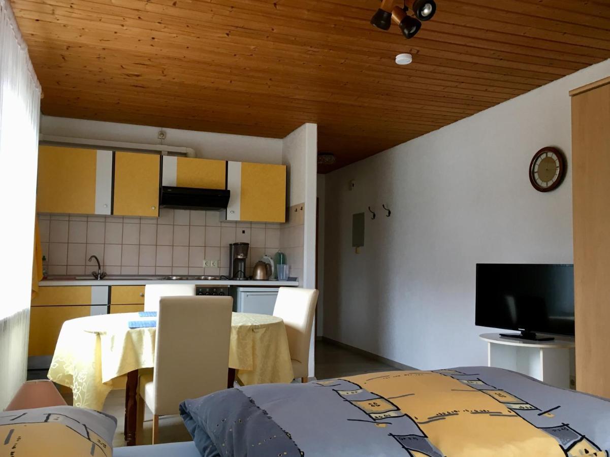 Ferienwohnung Am Kirschbaum الدنغن مولهوفن المظهر الخارجي الصورة
